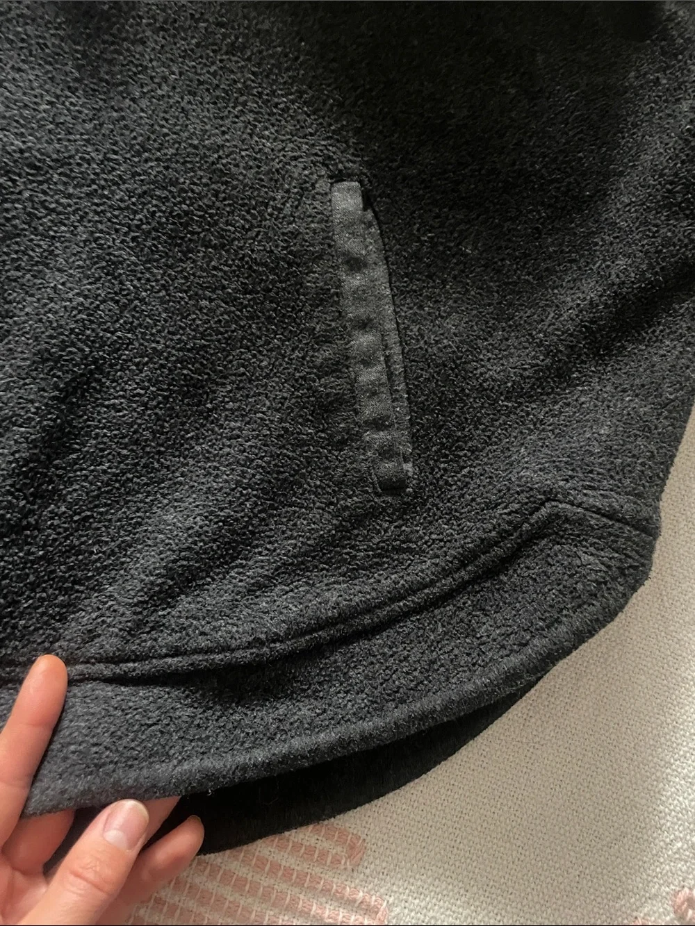 Alo Yoga Cabin Sherpa Lined Pullover Hoodie